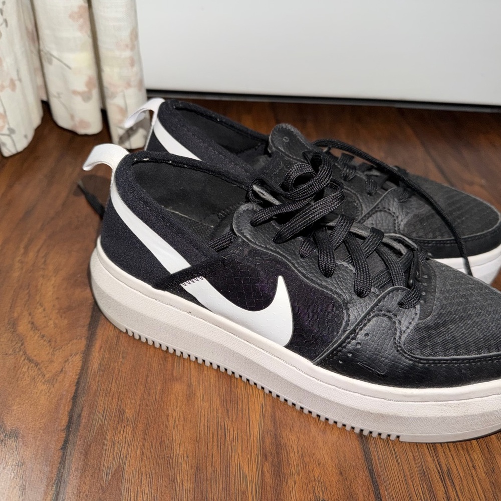 Nike Black and Gray Athletic Shoes